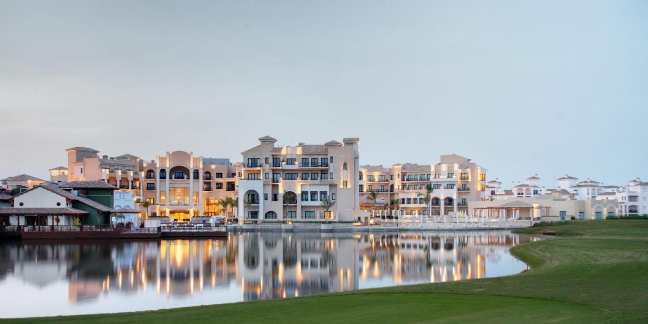Apartamento De Lujo En Planta Baja Con Piscina En La Torre Golf Resort Roldan ภายนอก รูปภาพ
