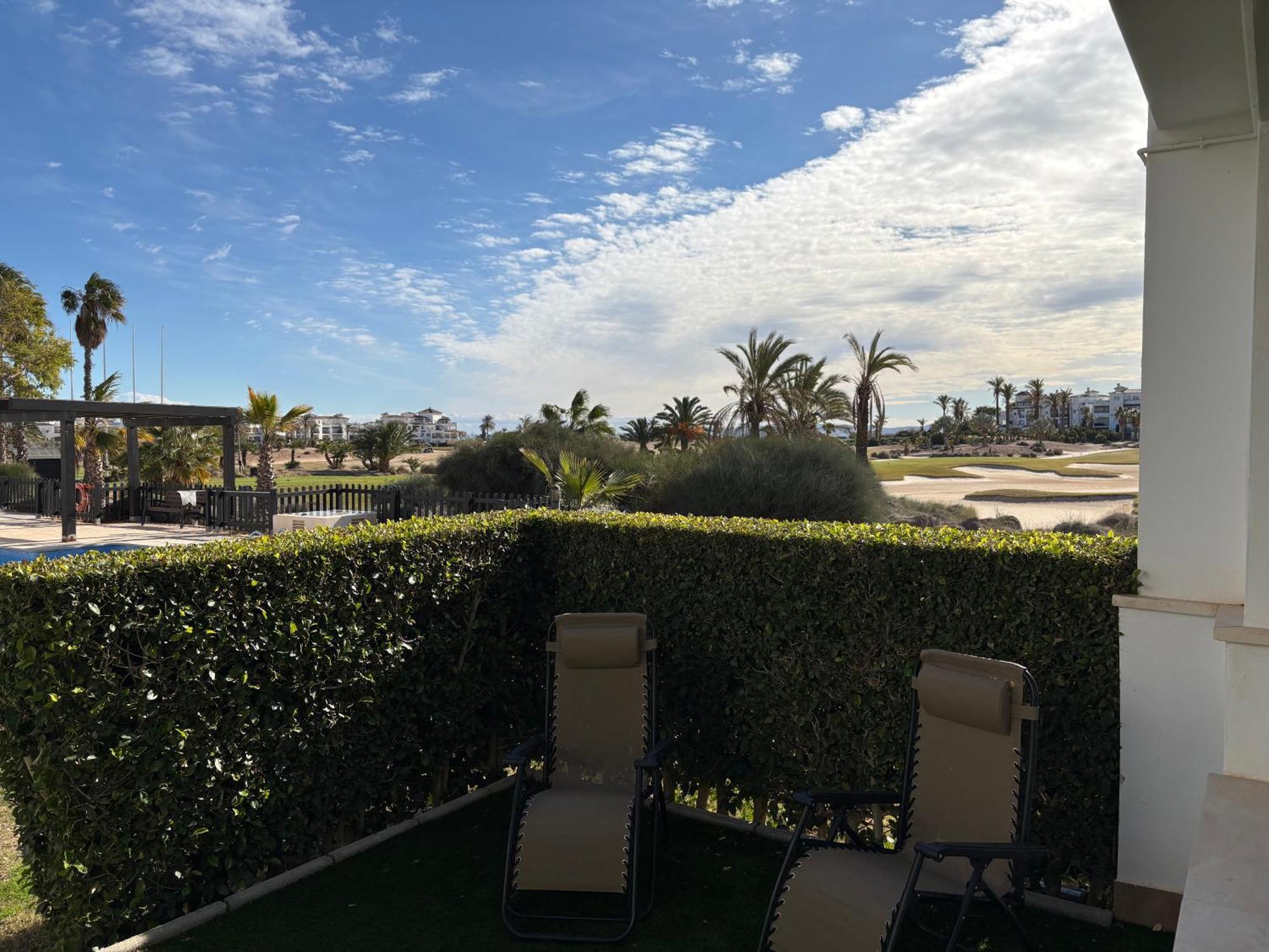 Apartamento De Lujo En Planta Baja Con Piscina En La Torre Golf Resort Roldan ภายนอก รูปภาพ